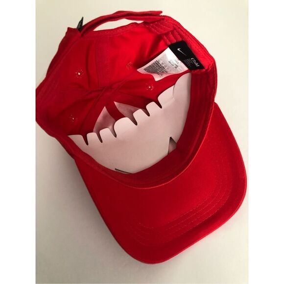 Nike Swoosh Child Strapback Baseball Hat Size 4/7- University Red - Picture 2 of 6